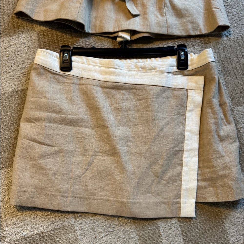 Abercrombie & Fitch Beige Skirt Set - Picture 4 of 6